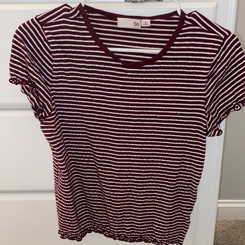 Juniors Short Sleeve Top